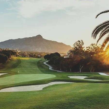 Apartment Cosy In The Heart Of Nueva Andalucia