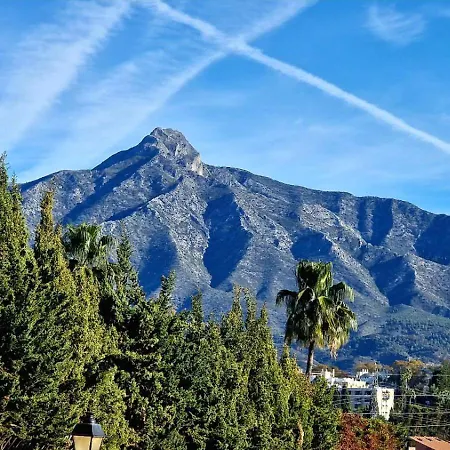 Апартаменты Cosy In The Heart Of Nueva Andalucia Марбелья