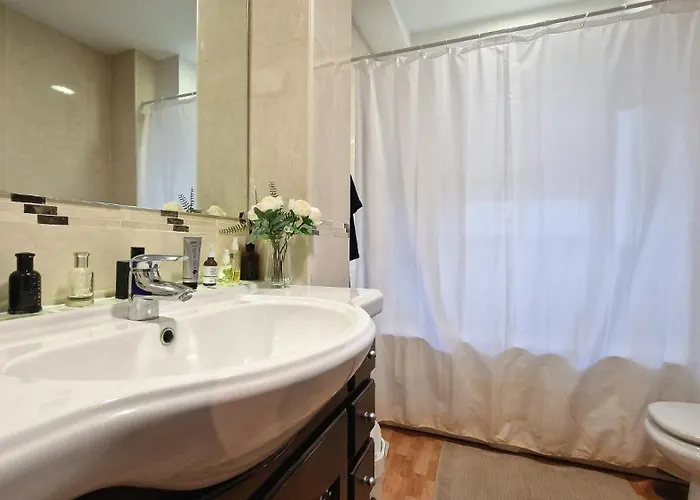 Cosy In The Heart Of Nueva Andalucia Marbella