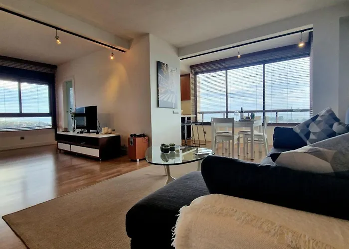 Cosy In The Heart Of Nueva Andalucia Marbella